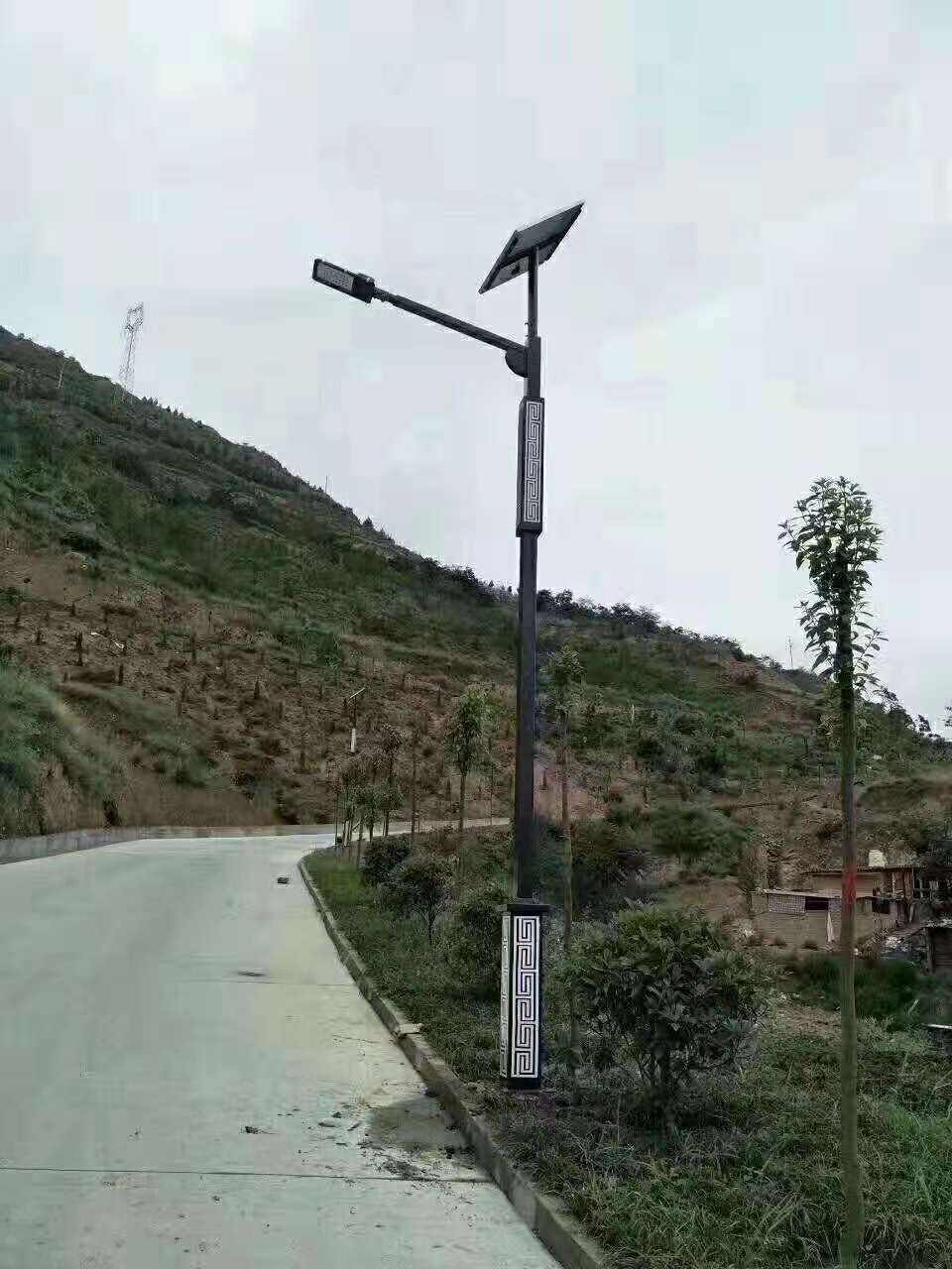 巩留县仿古太阳能路灯